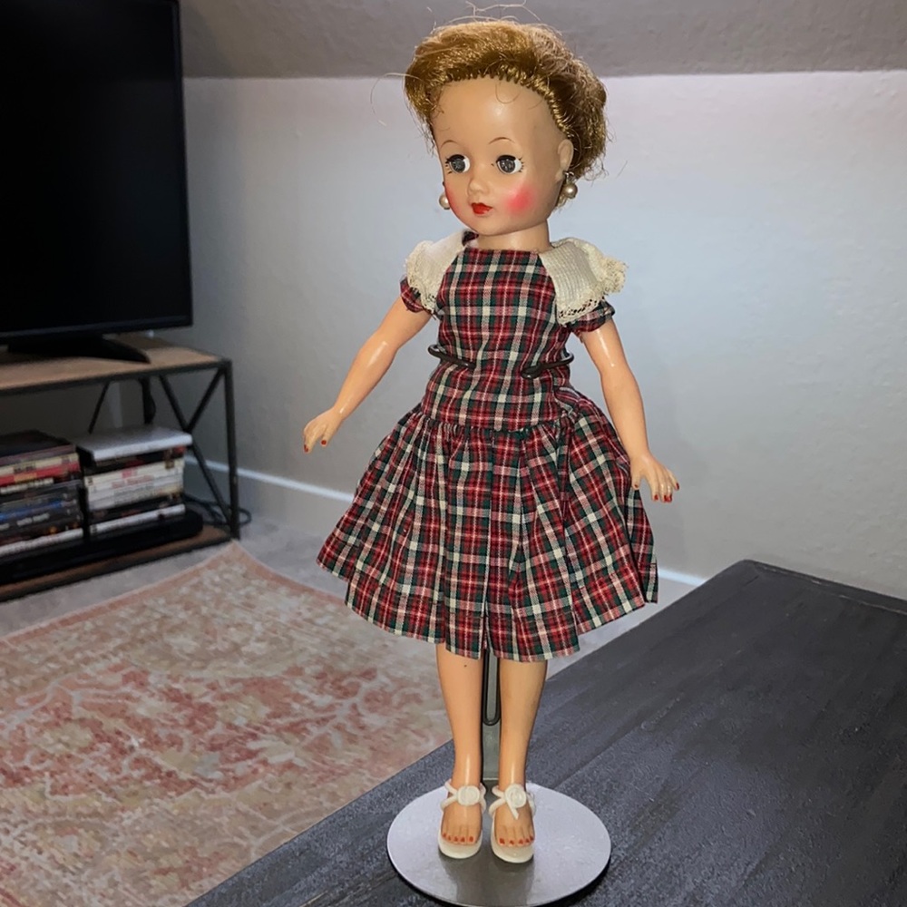 Antique Ideal Doll, Little Miss Revlon